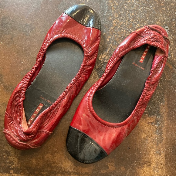 Prada Buffalo Dance Lux Ballet Flats Slip on Red& Black Size EU 37 (US 6.5) - Picture 5 of 5